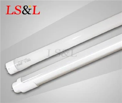 Jaký je rozdíl mezi explozí - důkaz a tri - Proof Lighting?